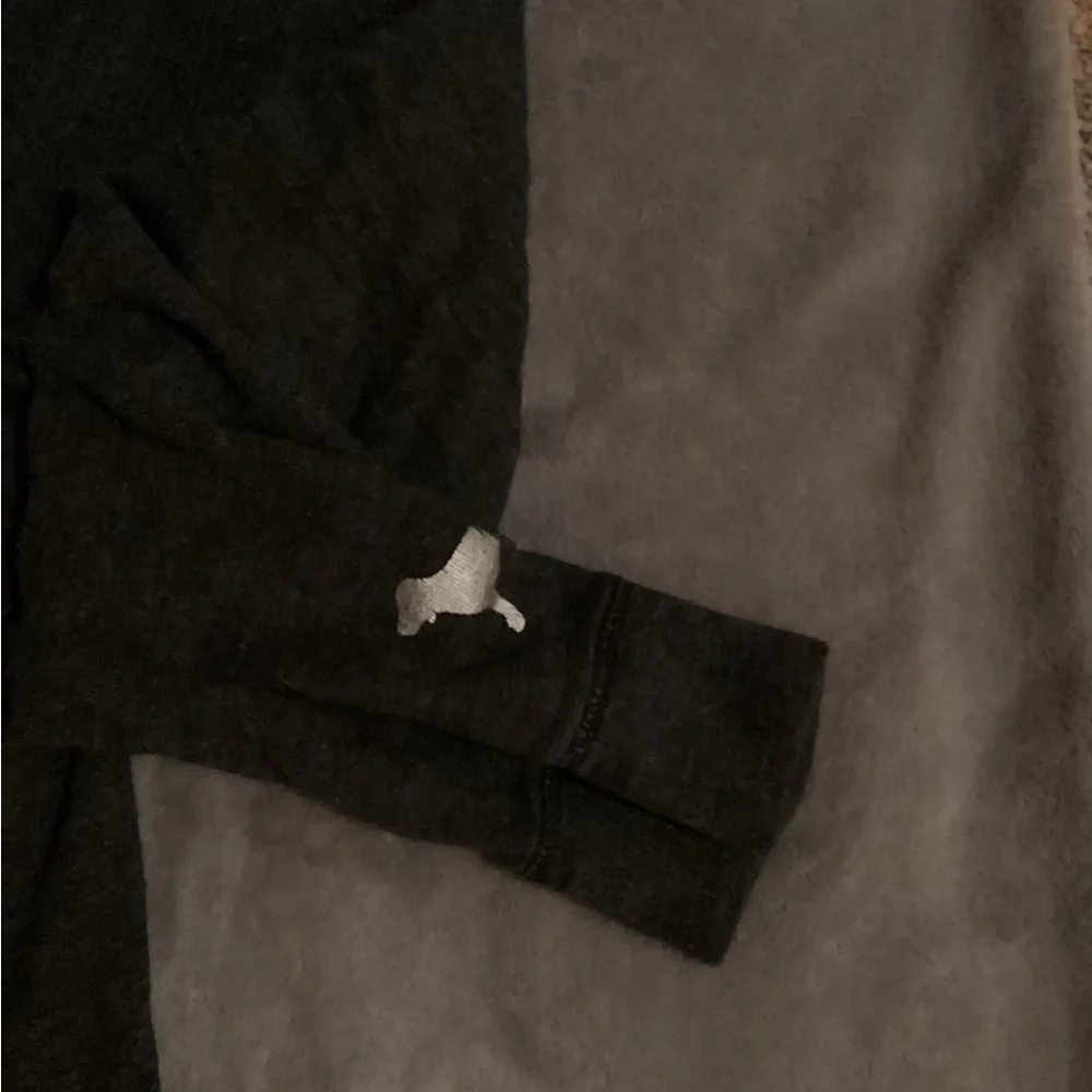 PINK Victoria's Secret Charcoal Hoodie - Picture 2 of 5